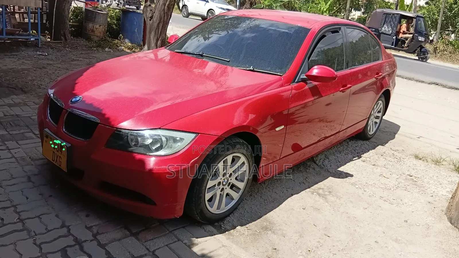 BMW 320i 2007 Red
