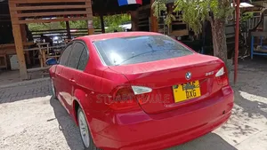 BMW 320i 2007 Red