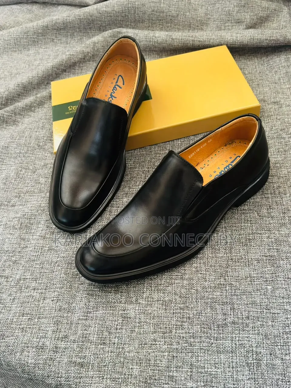 Clarks Men's Slip-on Leather Formal Shoes