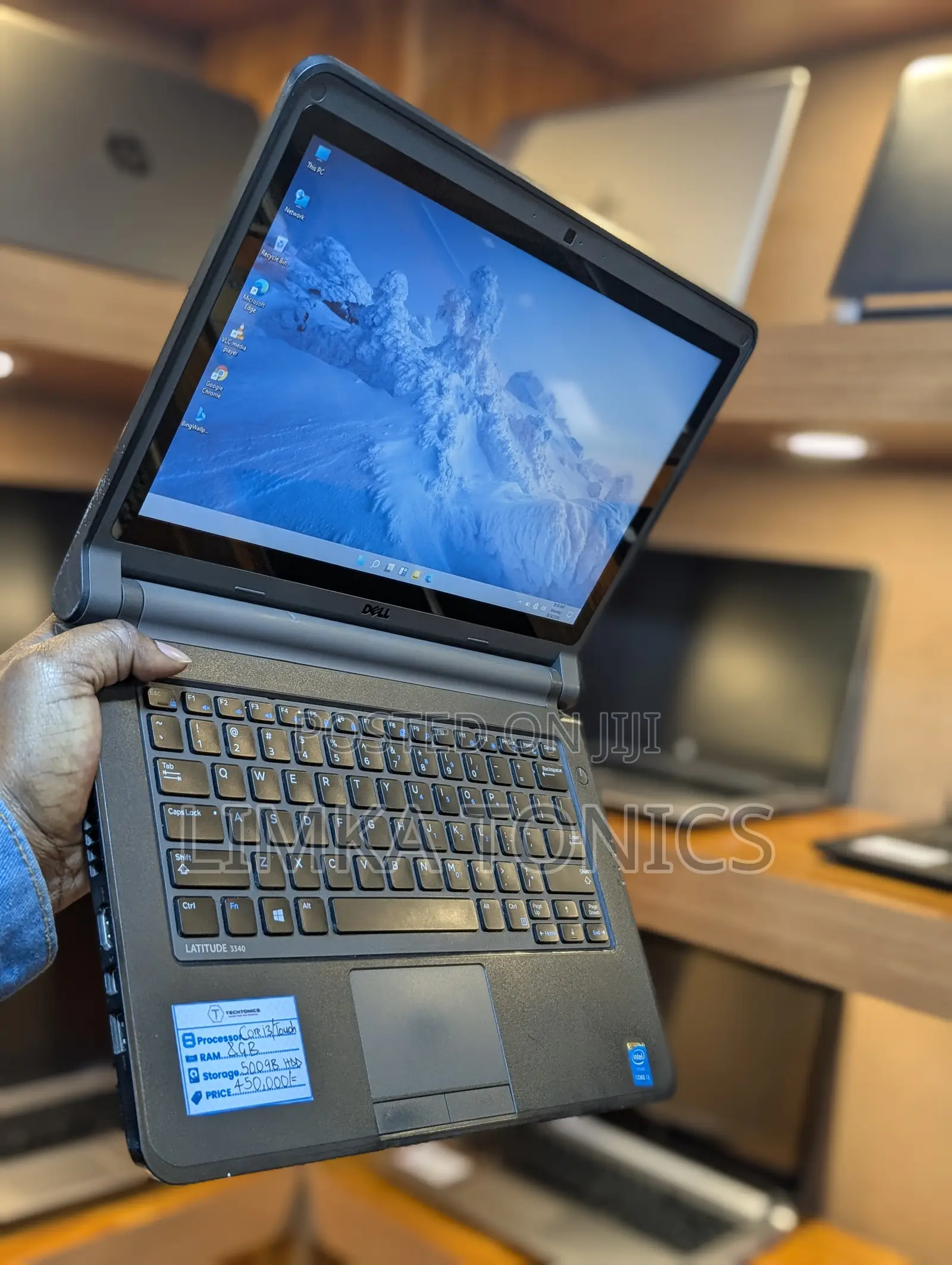 New Laptop Dell Latitude 3350 8GB Intel Core i7 HDD 500GB