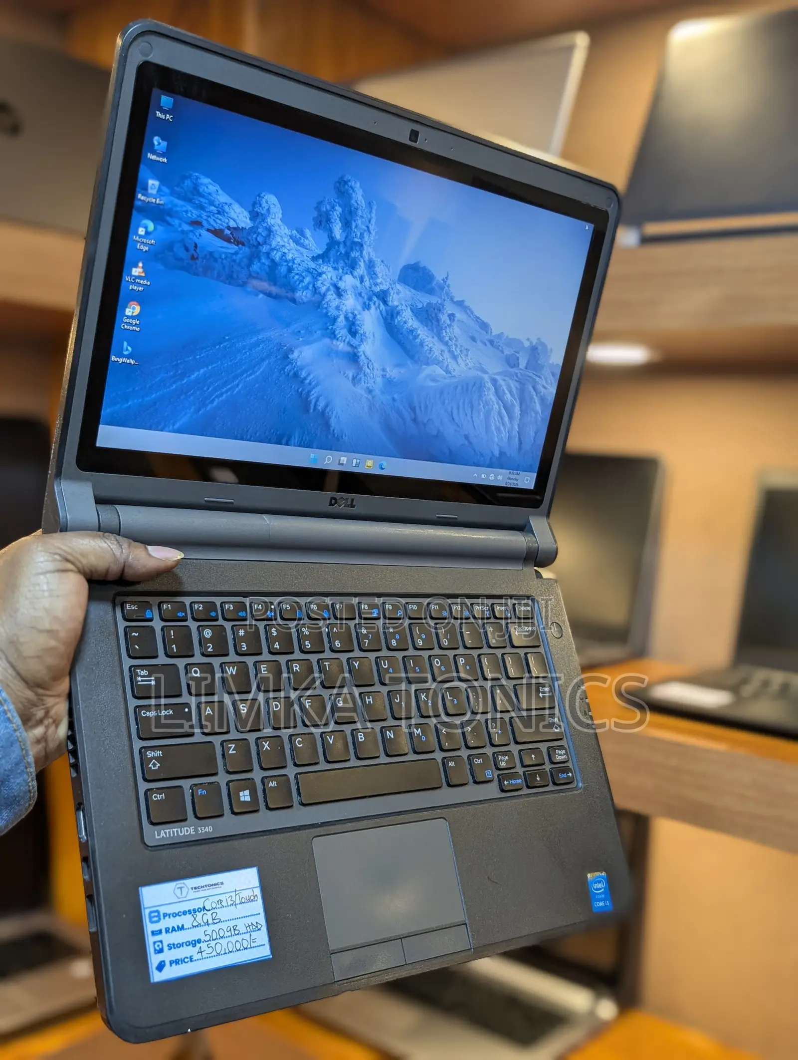 New Laptop Dell Latitude 3350 8GB Intel Core i7 HDD 500GB