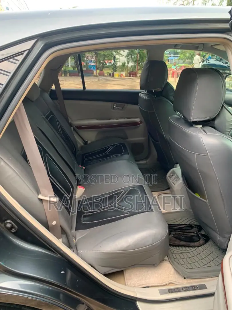Toyota Harrier 3.5 V6 2006 Black