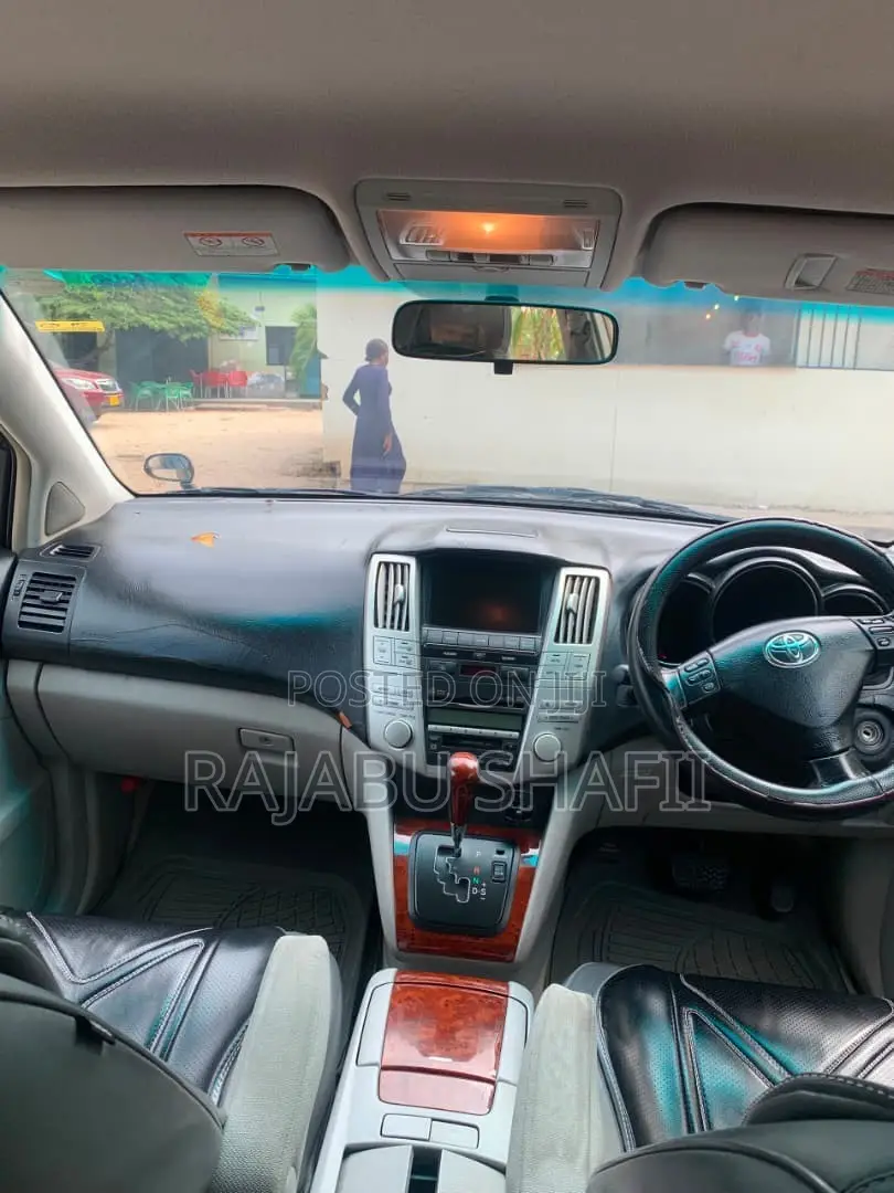 Toyota Harrier 3.5 V6 2006 Black