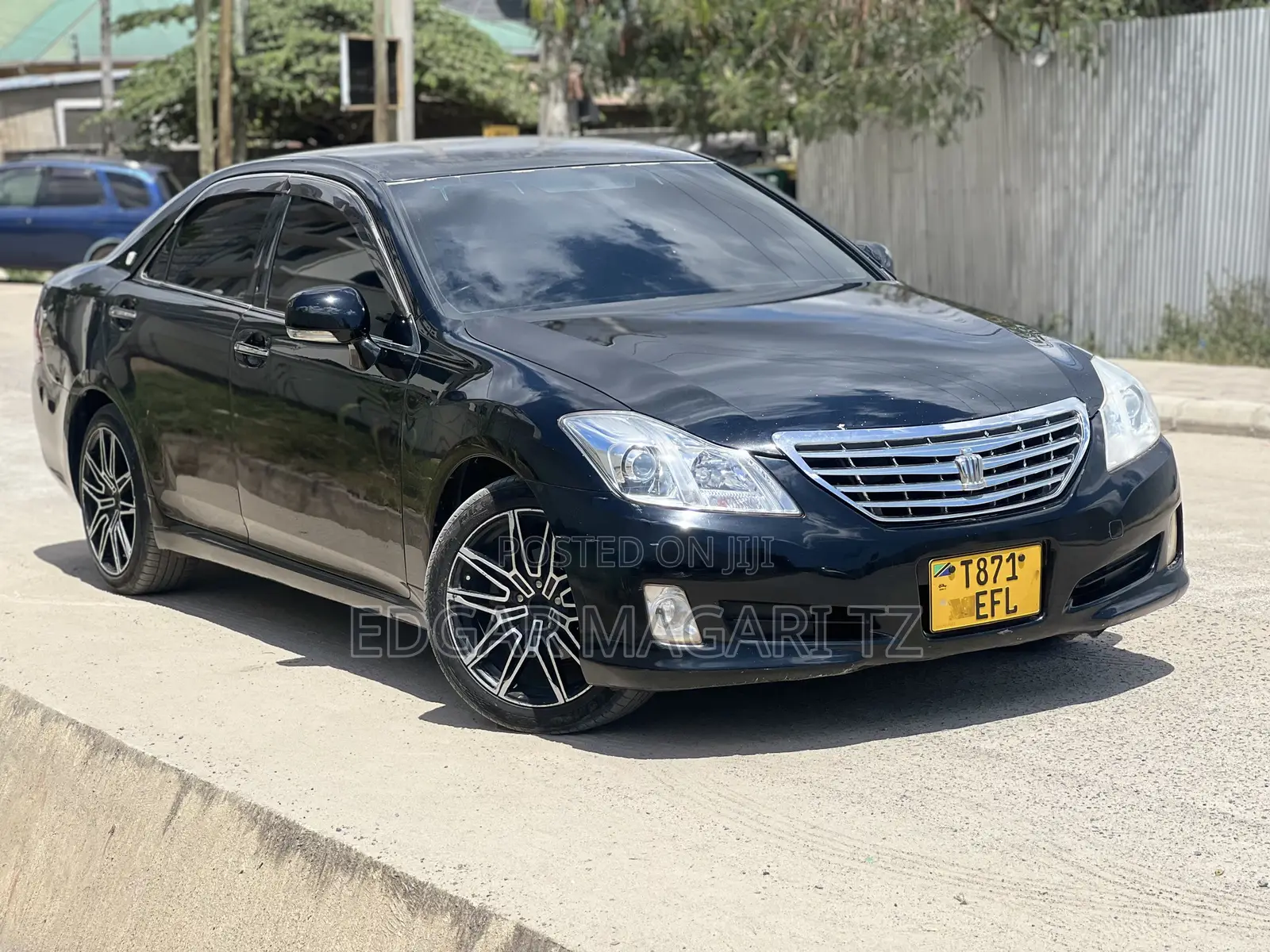 Toyota Crown 2009 Black