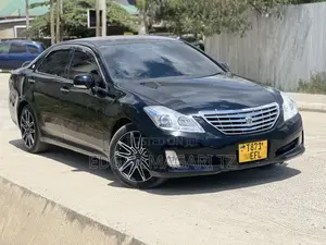 Toyota Crown 2009 Black