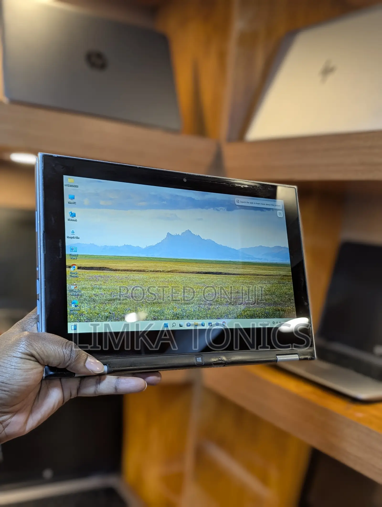 New Laptop Dell Inspiron 11 3148 8GB Intel Core i3 HDD 500GB