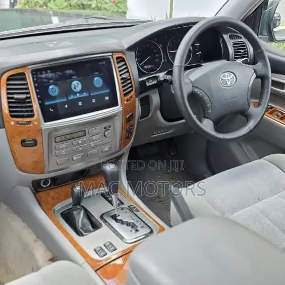 Toyota Land Cruiser 2005 Green