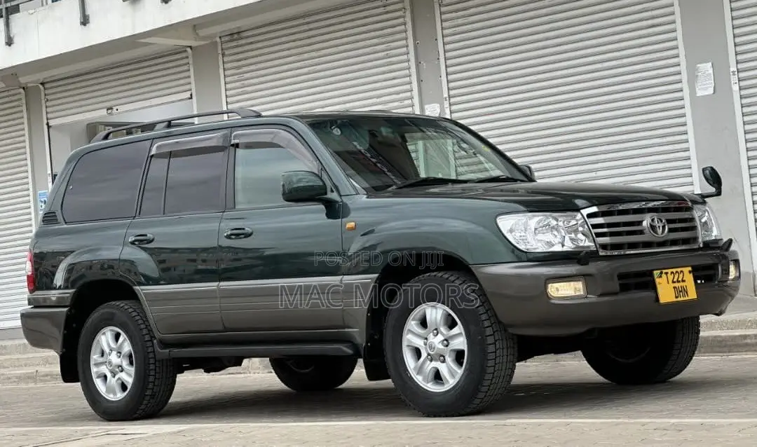 Toyota Land Cruiser 2005 Green