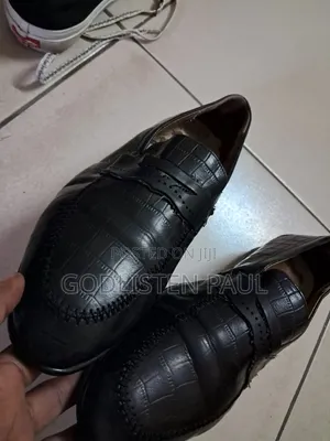 Atlanta Black Moccasins Size 42