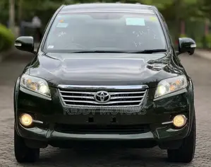 Toyota Harrier 2010 Green