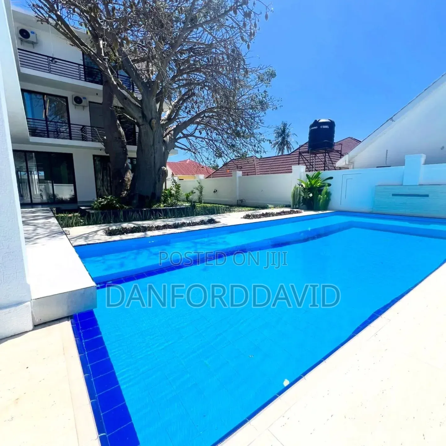 5bdrm House in Kahwa Real Estate, Mbweni for sale
