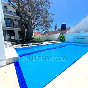 5bdrm House in Kahwa Real Estate, Mbweni for sale