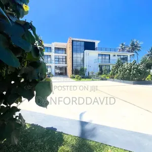 5bdrm House in Kahwa Real Estate, Mbweni for sale