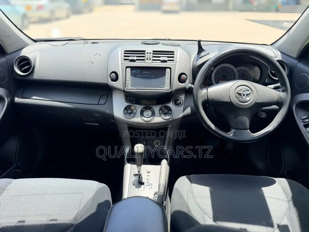 Toyota RAV4 2007 White