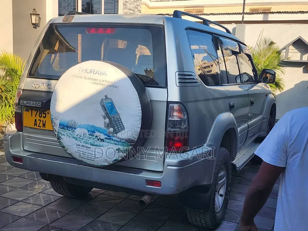 Toyota Land Cruiser Prado 2003 Silver