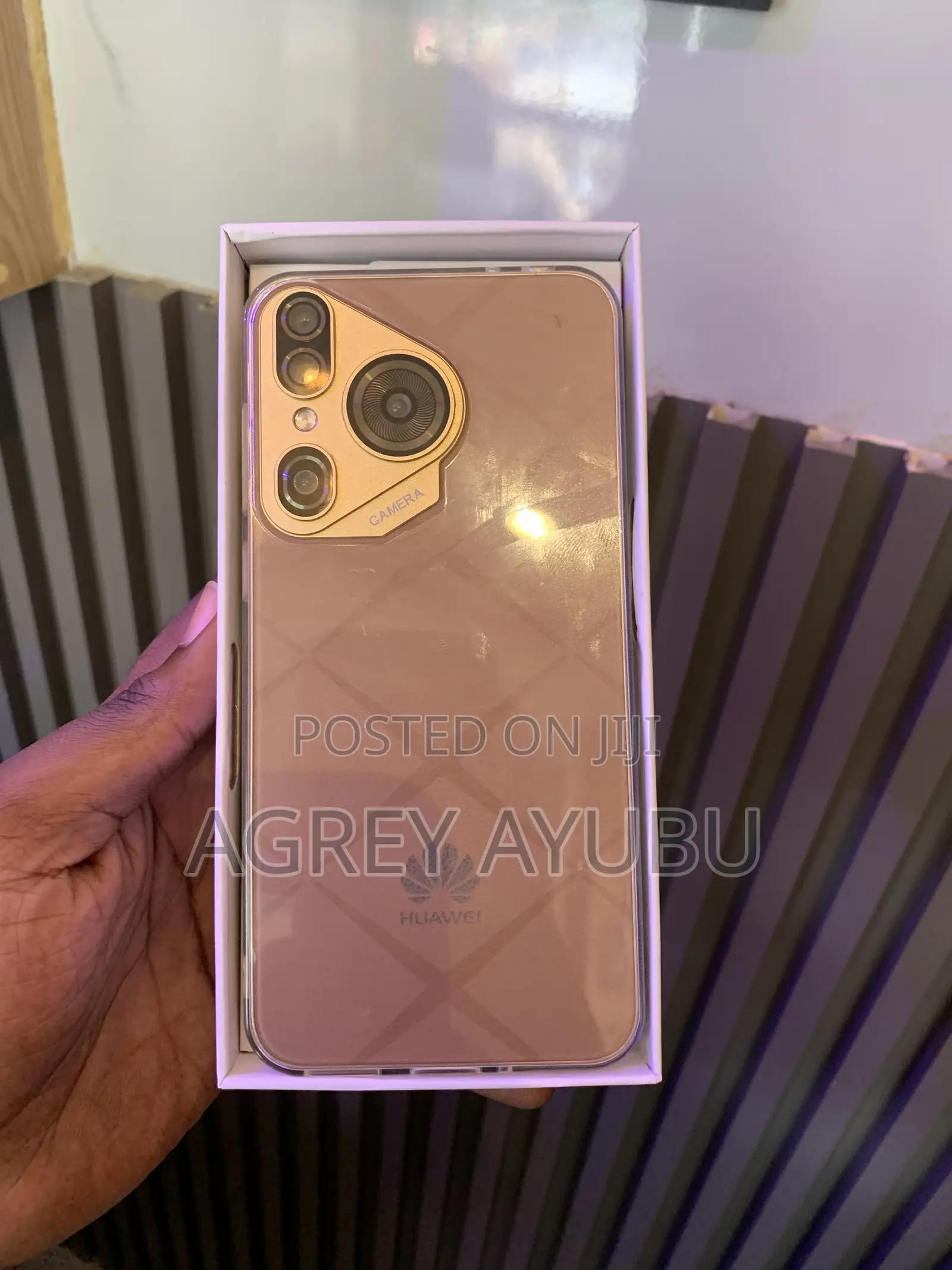 New Huawei Pura 70 Ultra 512 GB