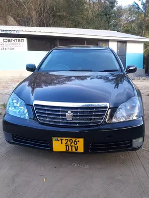 Toyota Crown Royale 2005 Black