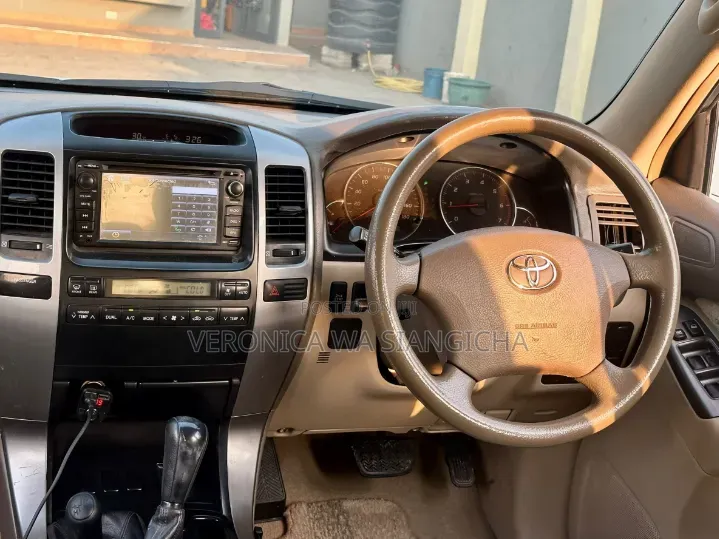 Toyota Land Cruiser Prado 2003