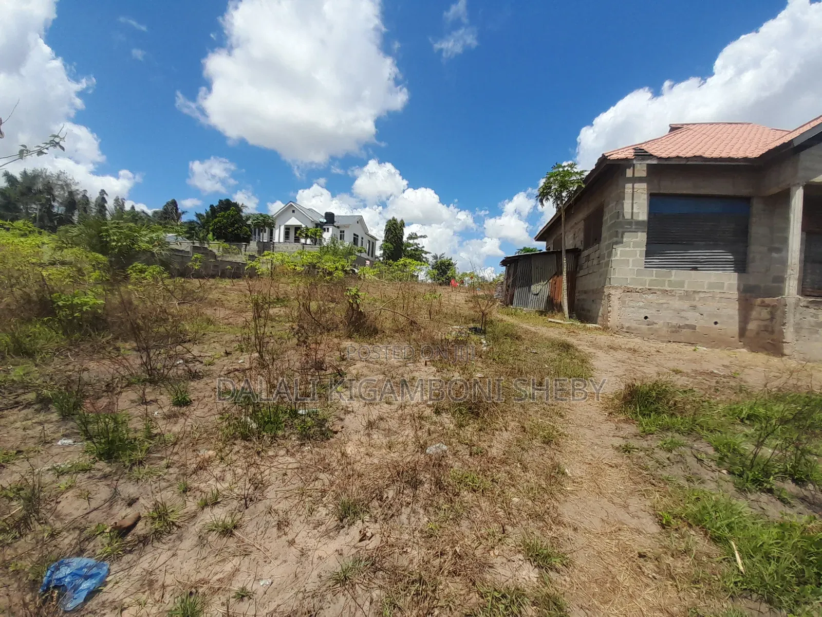 Kiwanja Kinauzwa Kigamboni Kibada Block 2