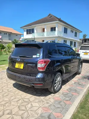 Subaru Forester 2014 Black