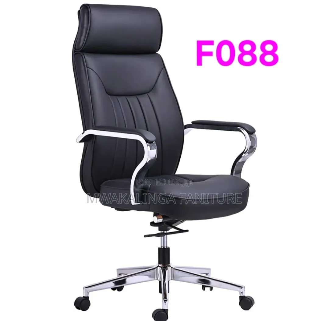 Loyal Executive Chair