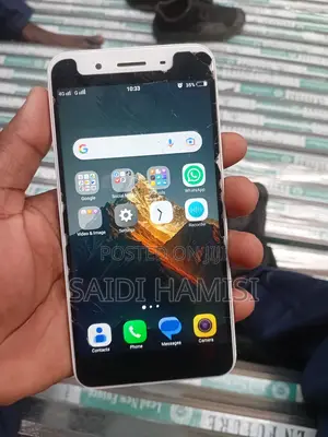 Vivo Y66i 32 GB Gold