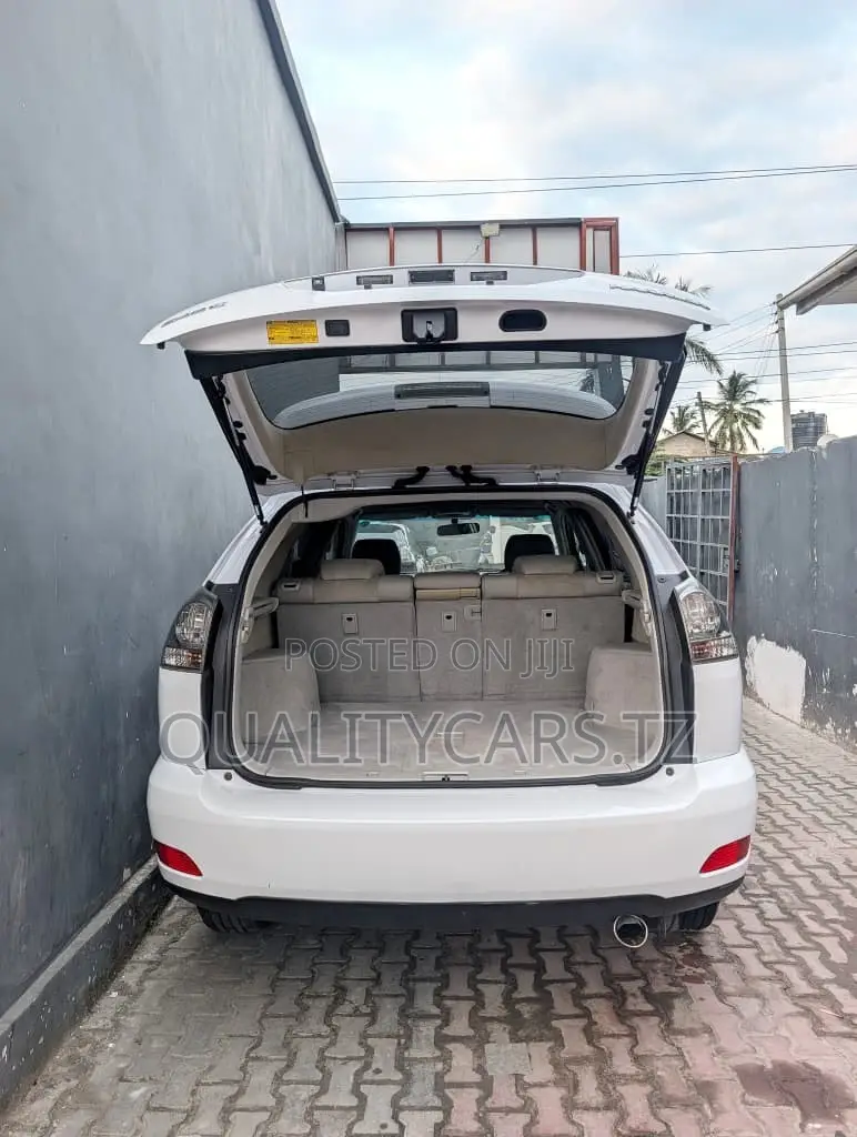 Toyota Harrier 2011 White