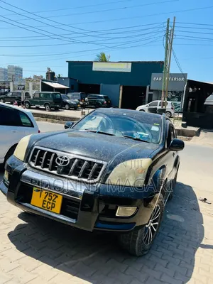 Toyota Land Cruiser Prado 2006 Black