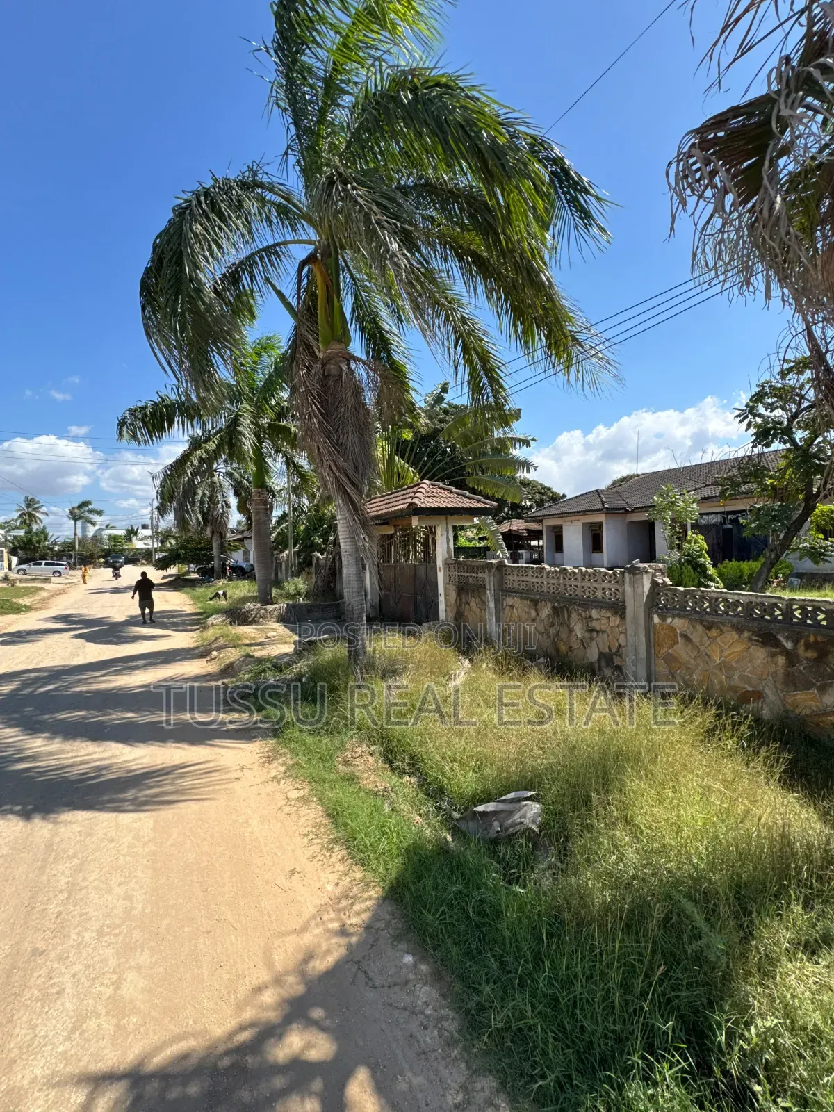 House/Plot for Sale Mbezibeach