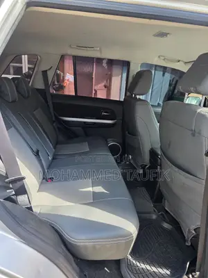 Suzuki Escudo 2008 Silver