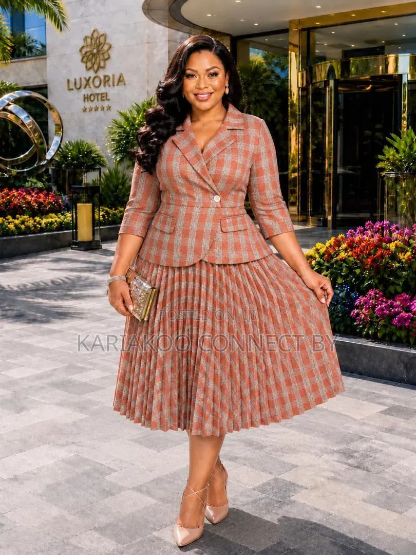 Classy Office Event Pleated Dress Set