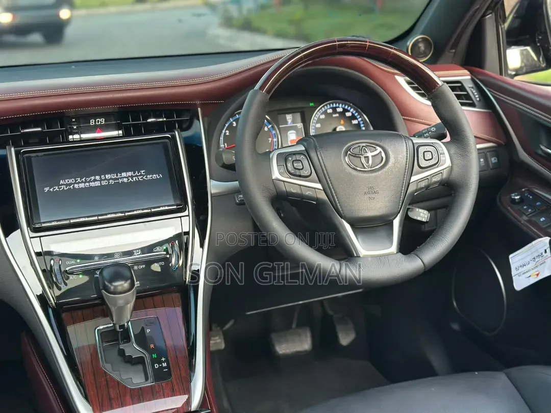 Toyota Harrier 2017 Black