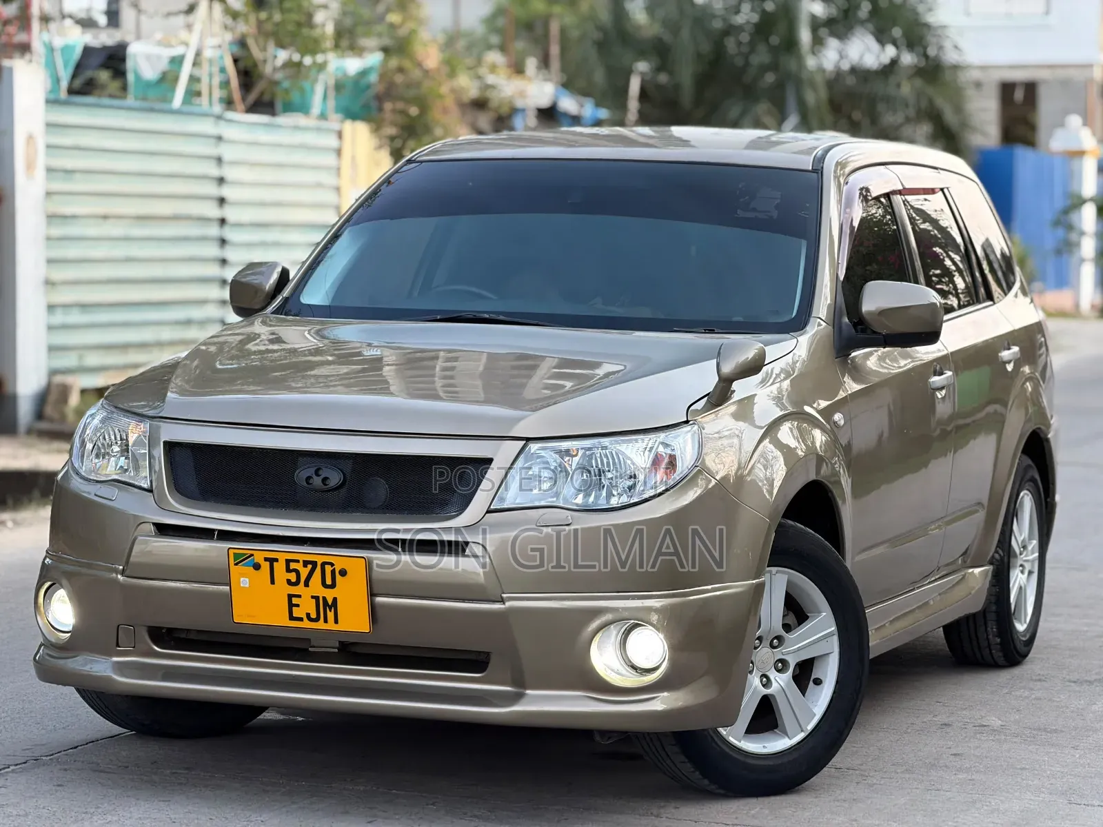 Subaru Forester 2009 Gold