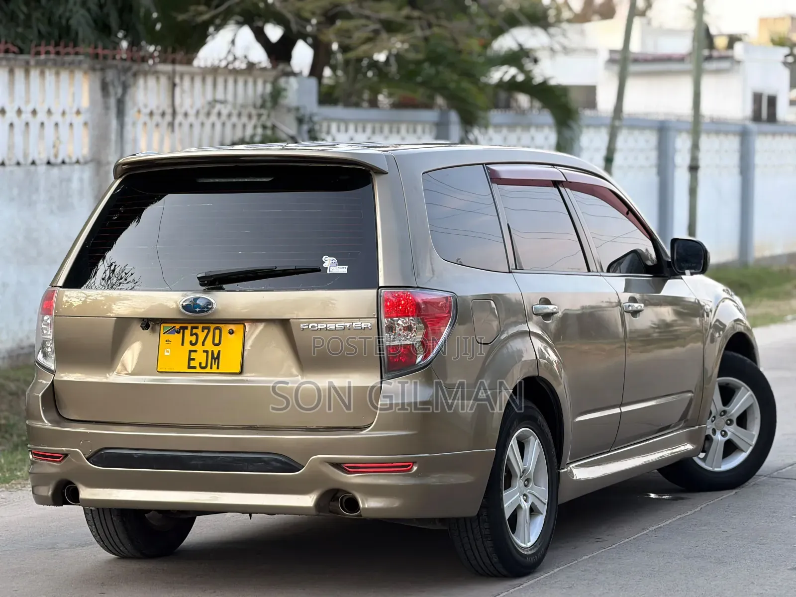 Subaru Forester 2009 Gold