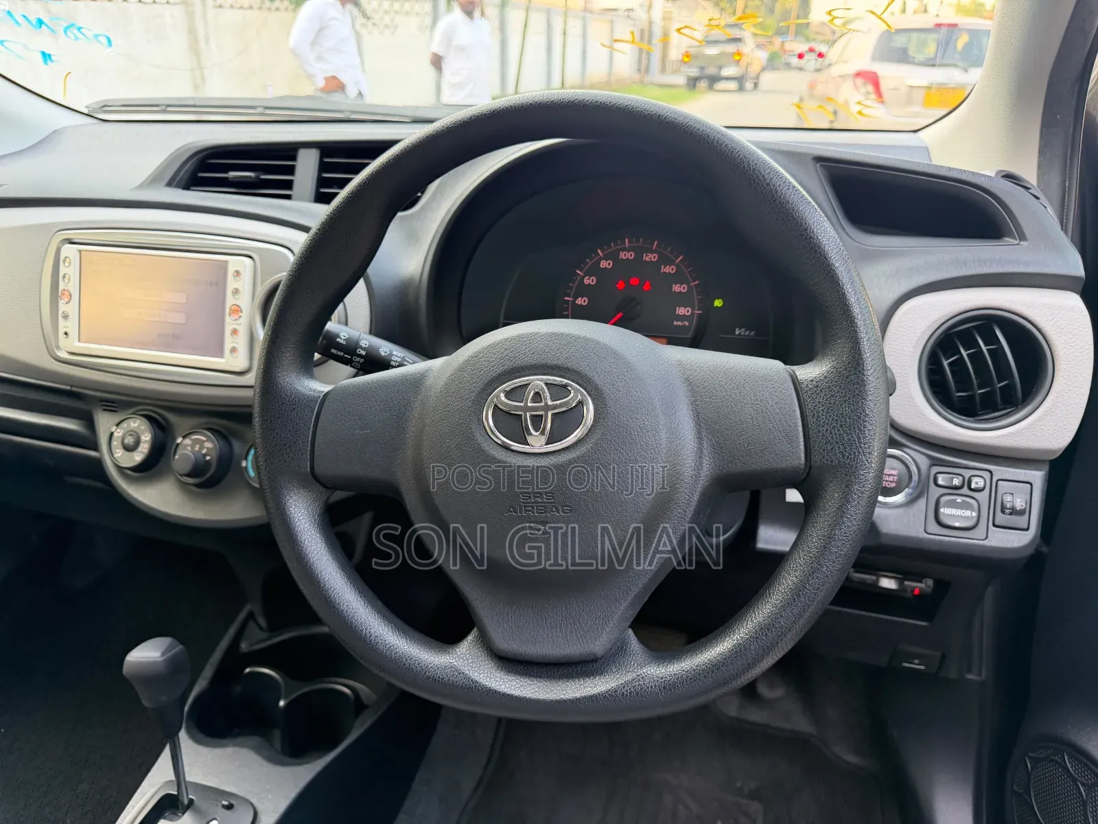 Toyota Vitz 2011 Gray