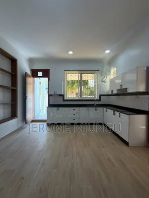 5bdrm House in Goba for rent