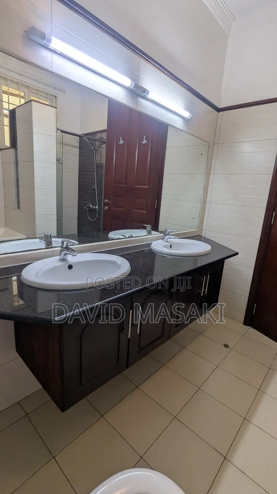 Furnished 4bdrm Villa in Villas, Oyster Bay for rent