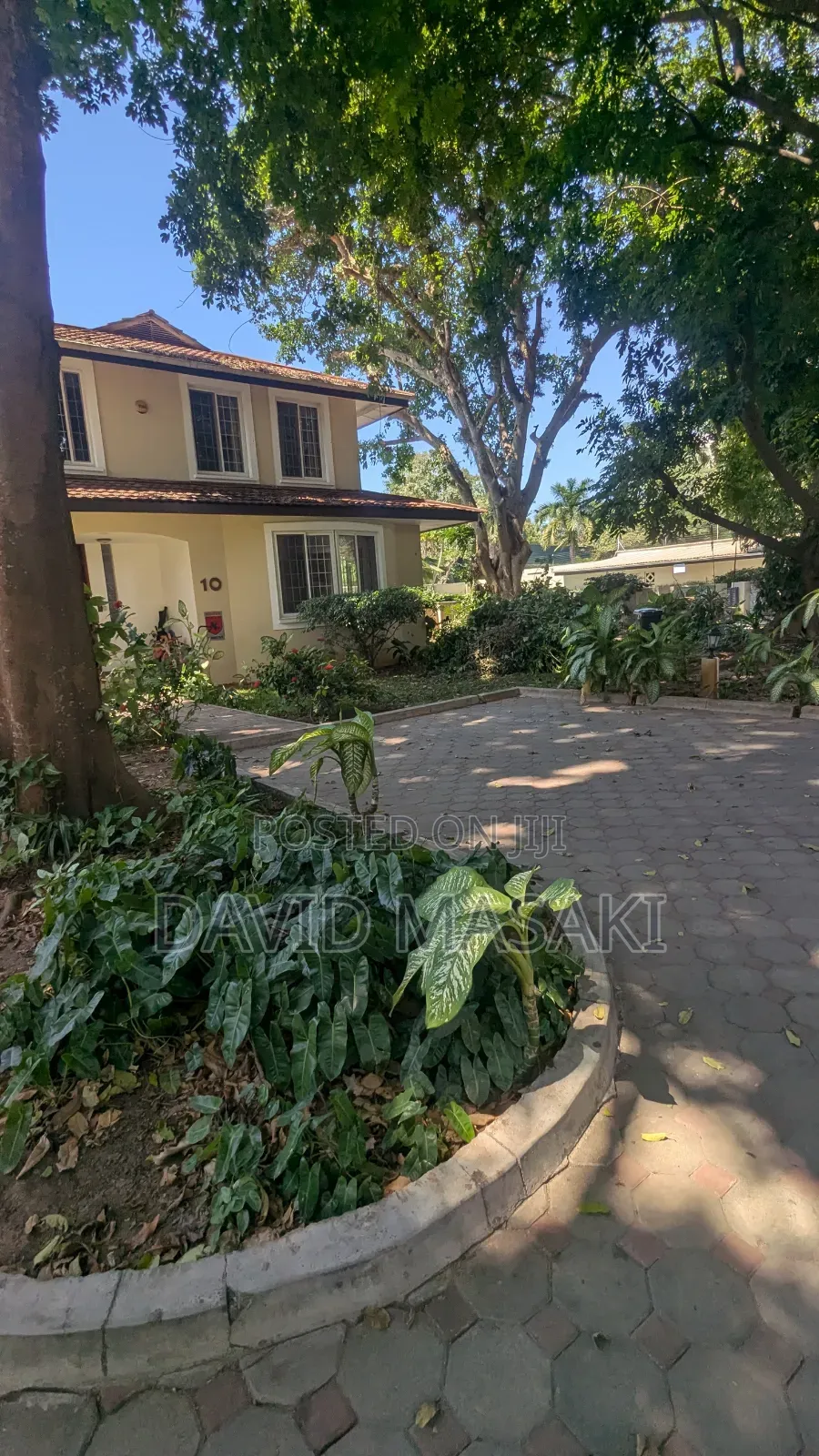 Furnished 4bdrm Villa in Villas, Oyster Bay for rent