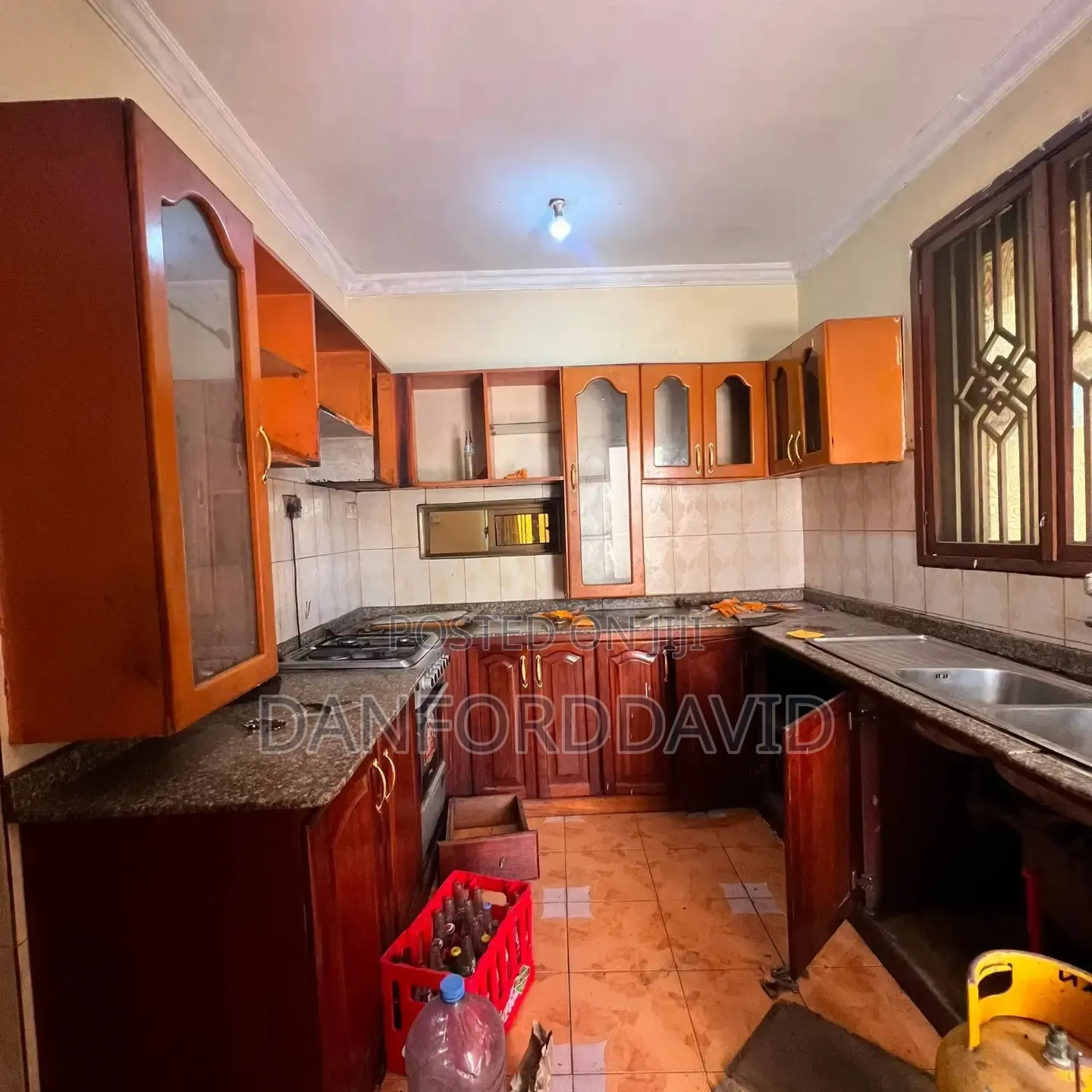 5bdrm House in Kahwa Real Estate, Sinza for rent