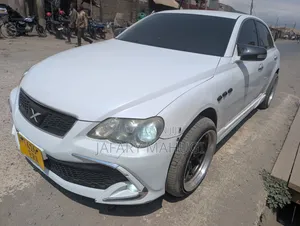 Toyota Mark X 2012 White
