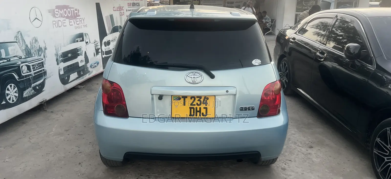 Toyota IST 2005 Blue