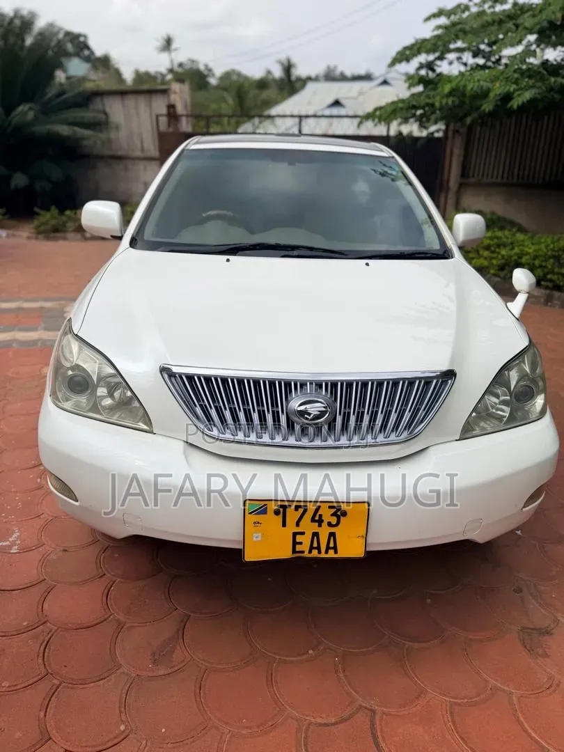 Toyota Harrier 2007 White
