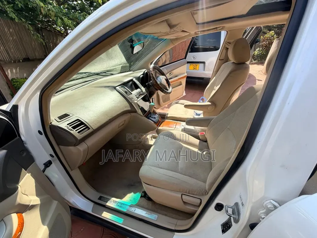 Toyota Harrier 2007 White