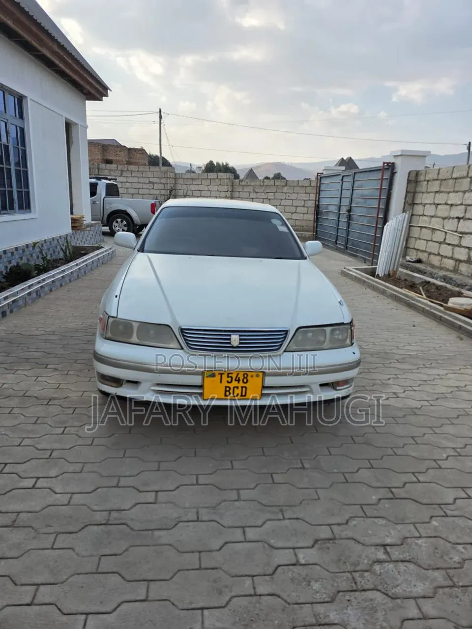 Toyota Cresta 1990 White