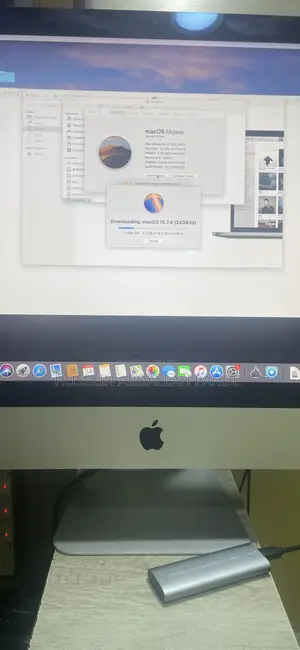 Desktop Computer Apple iMac 8GB Intel Core i5 HDD 1T