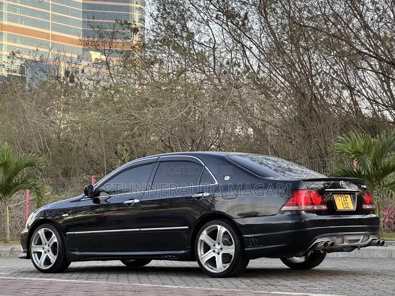 Toyota Crown Royale 2005 Black