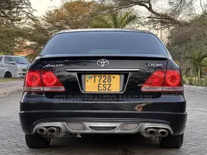Toyota Crown Royale 2005 Black