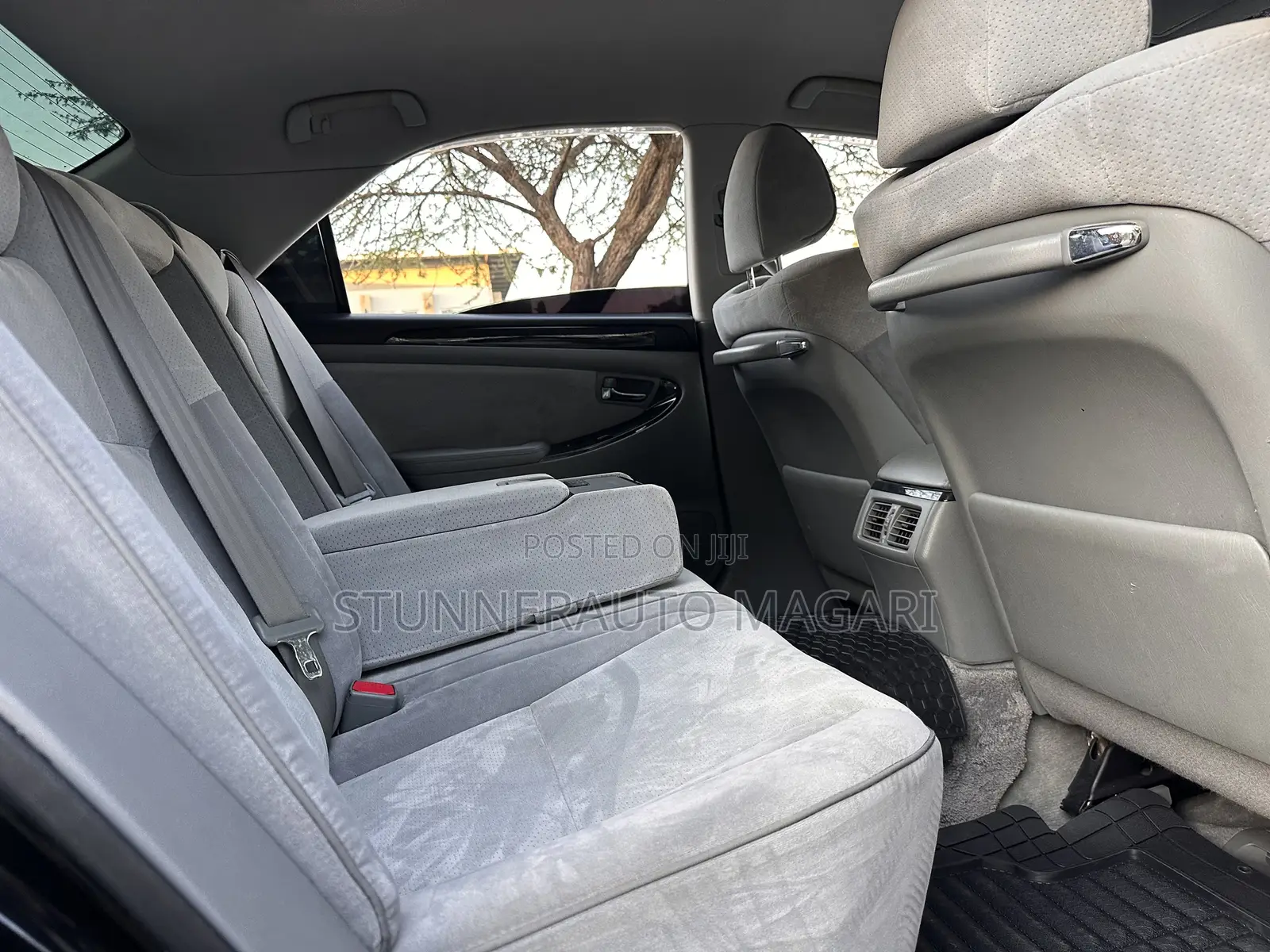 Toyota Crown Royale 2005 Black