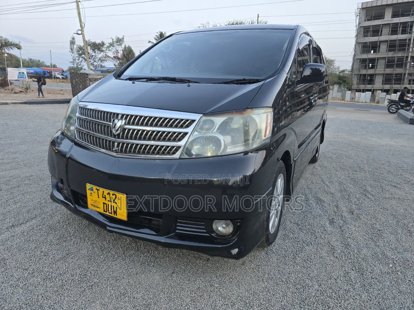 Toyota Alphard 2004 Black