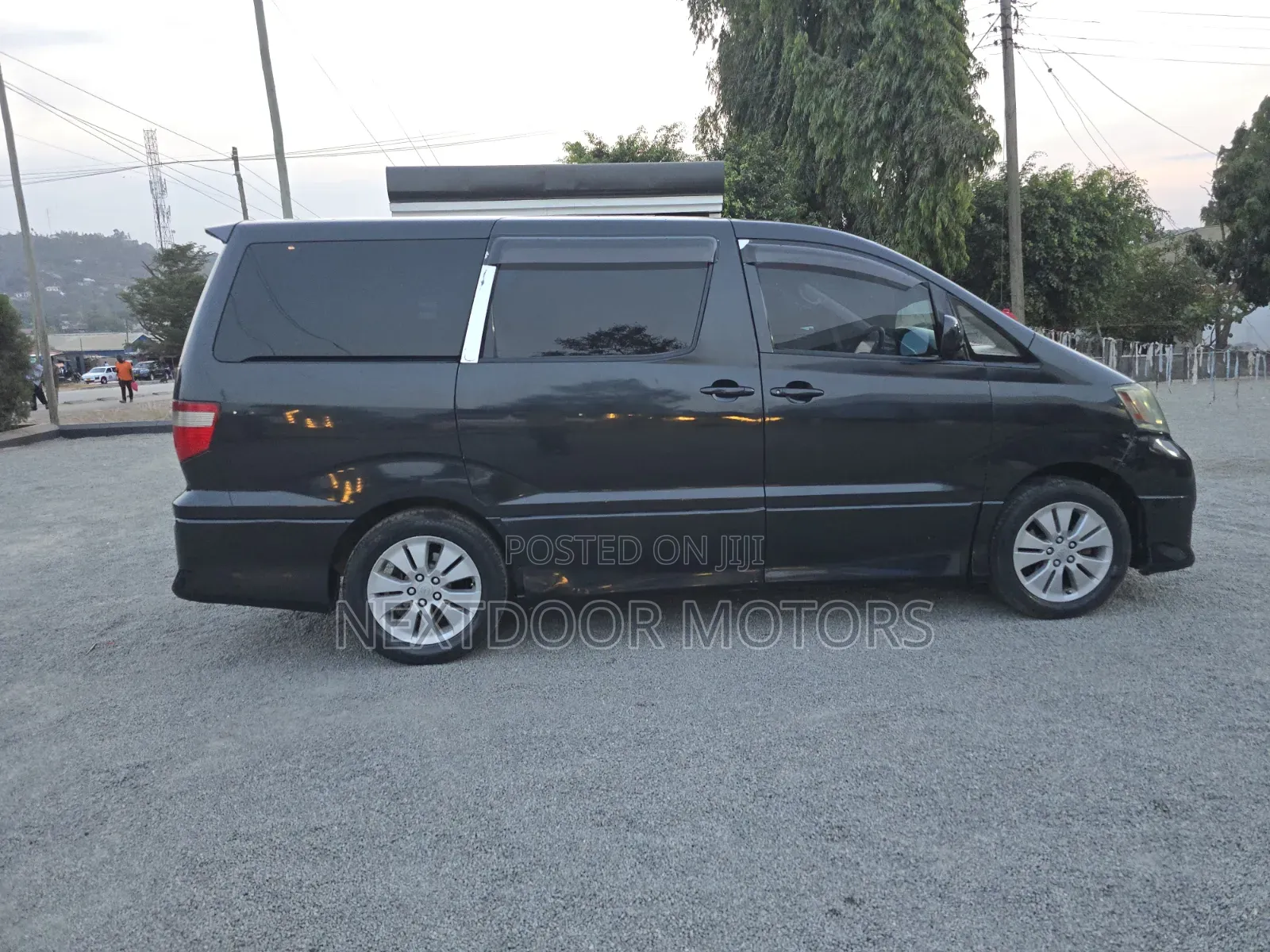 Toyota Alphard 2004 Black